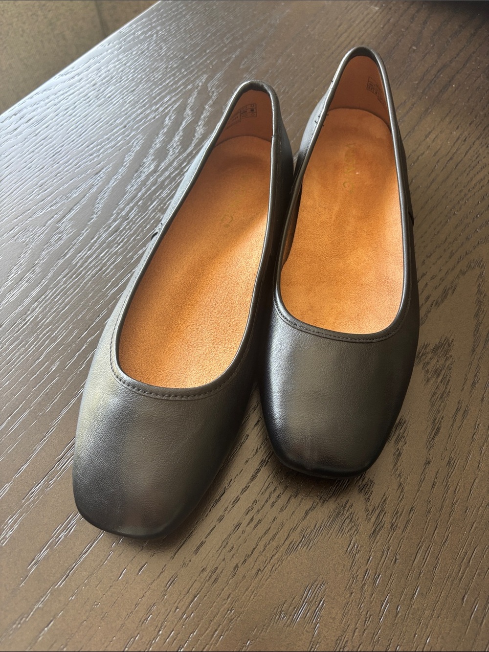 Vionic orinda ballet flats